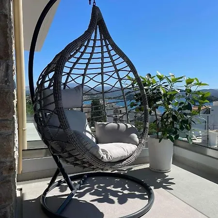 Thea Luxury * טולון