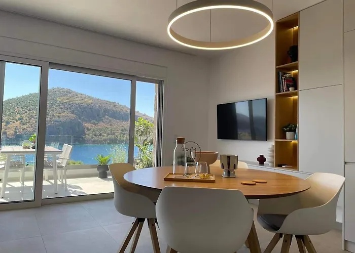 Διαμέρισμα Thea Luxury